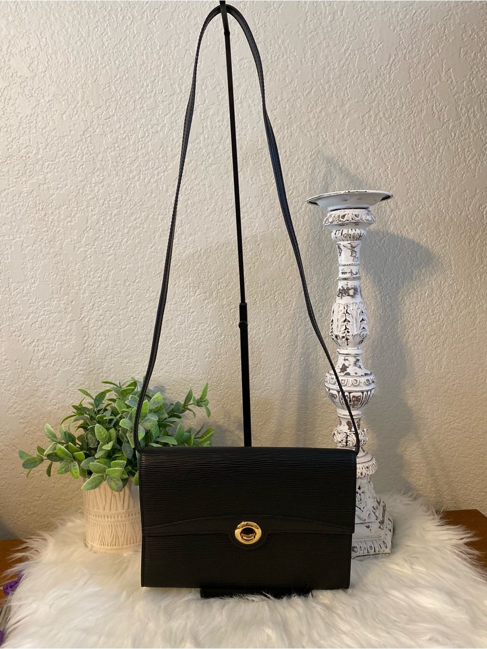 Louis Vuitton Black Epi Leather Shoulder Bag or Clutch with Gold Turn-Lock